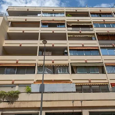 Apartamento Large Studio With Balcony In